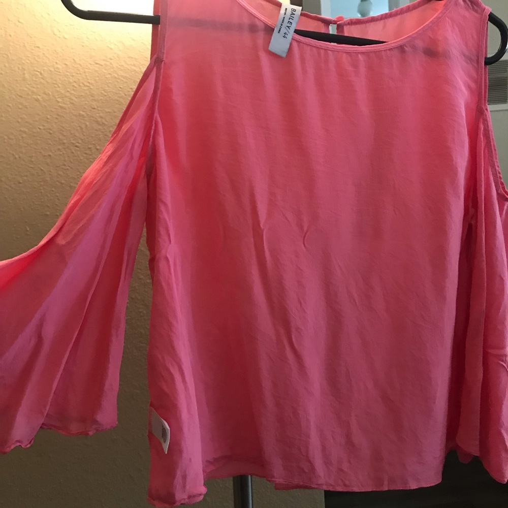 Beautiful blouse size 44 / S coral pink